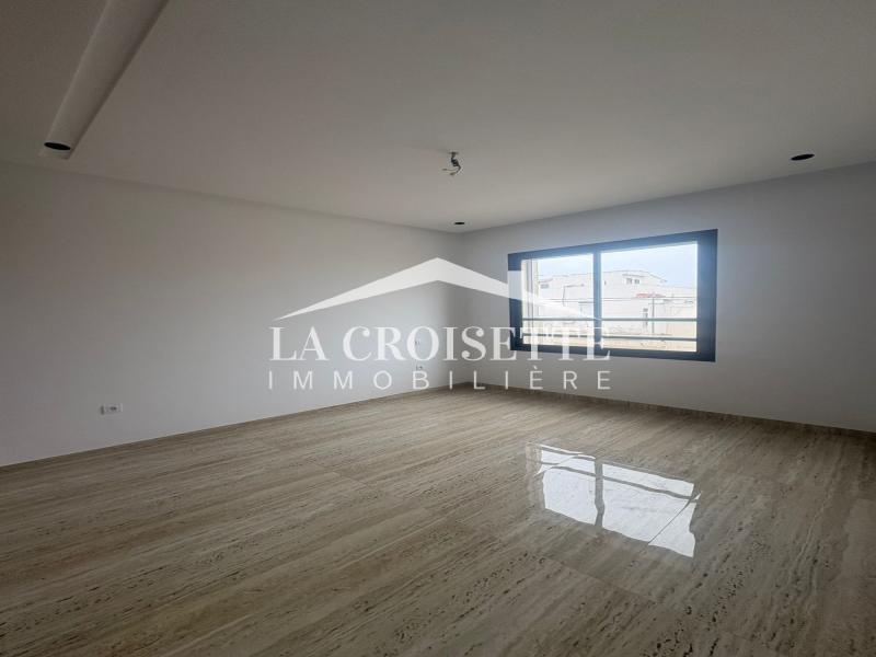 Appartement S+2 à La Soukra